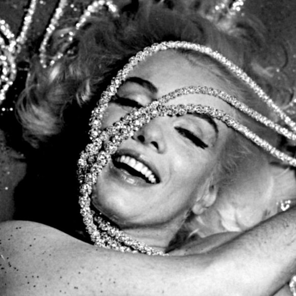 SOLD Diamond Crystals Are A Girls Best Friend Anklet - Picture 9 of 9